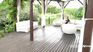 Its POV - Georgie Lyall a hatalmas cickós milf
