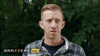 Brazzers - Alice Judge az erdőben kúr