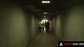 DevilsGangbangs - Spanyol milf csoportszex szexelése