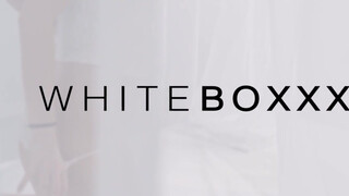 WhiteBoxxx - Jolee Love a gyönyörű hatalmas kannás német milf