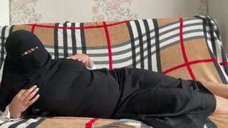Arab szír milf kendőben dug vadul